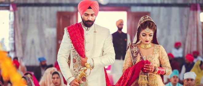 https://assets.roar.media/assets/vfTN7bc5vy69paND_Punjabi-Wedding Anand Karaj.jpg